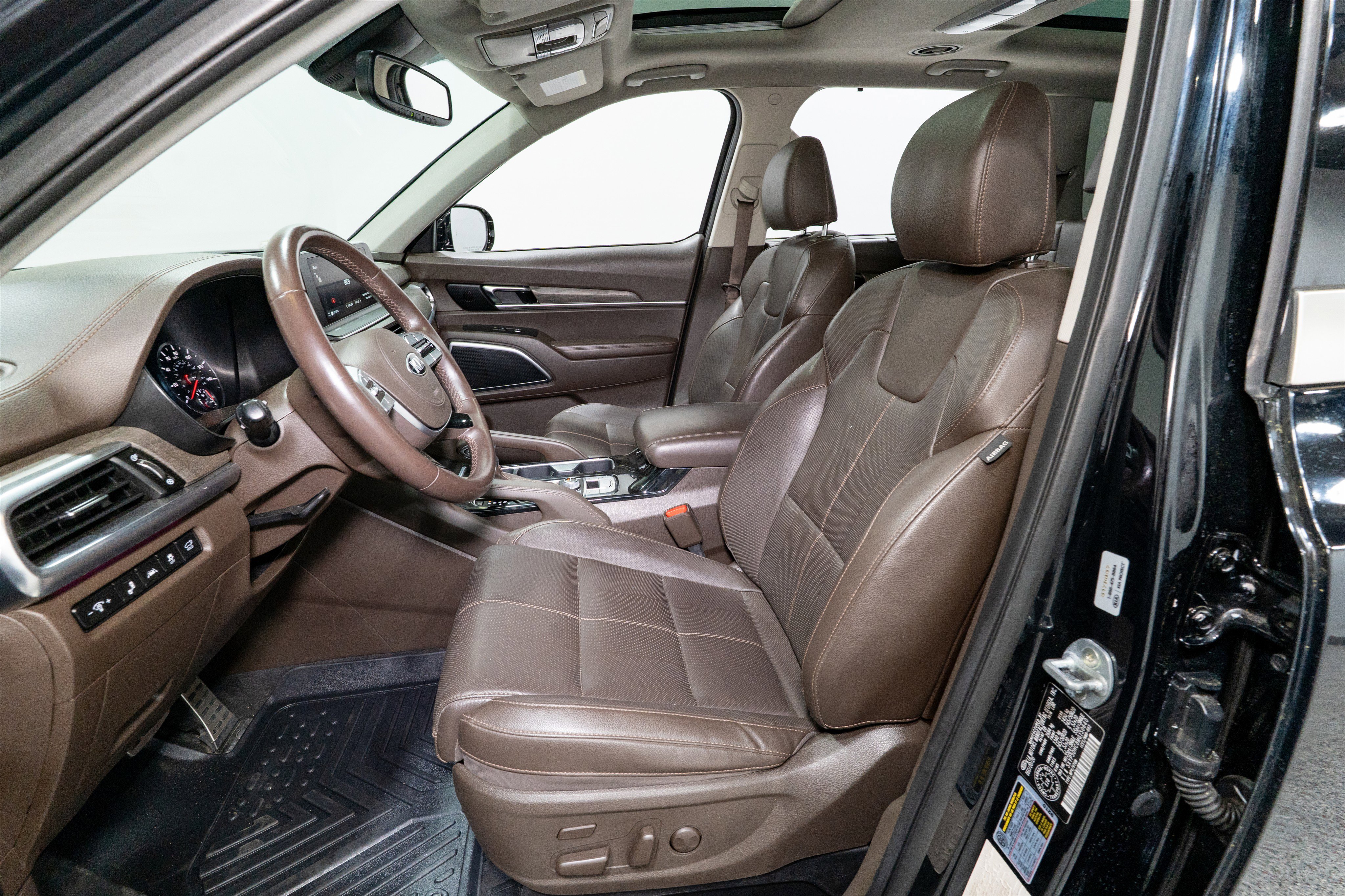 Used 2021 Kia Telluride SX image 16