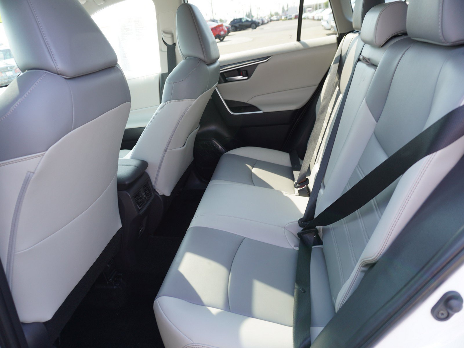Used 2025 Toyota RAV4 XLE Premium w/ Weather Package AWD/4WD image 13