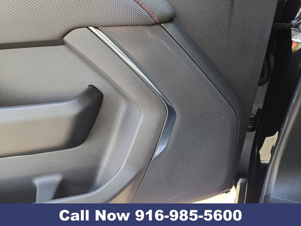 New 2026 Chevrolet Suburban RST image 28