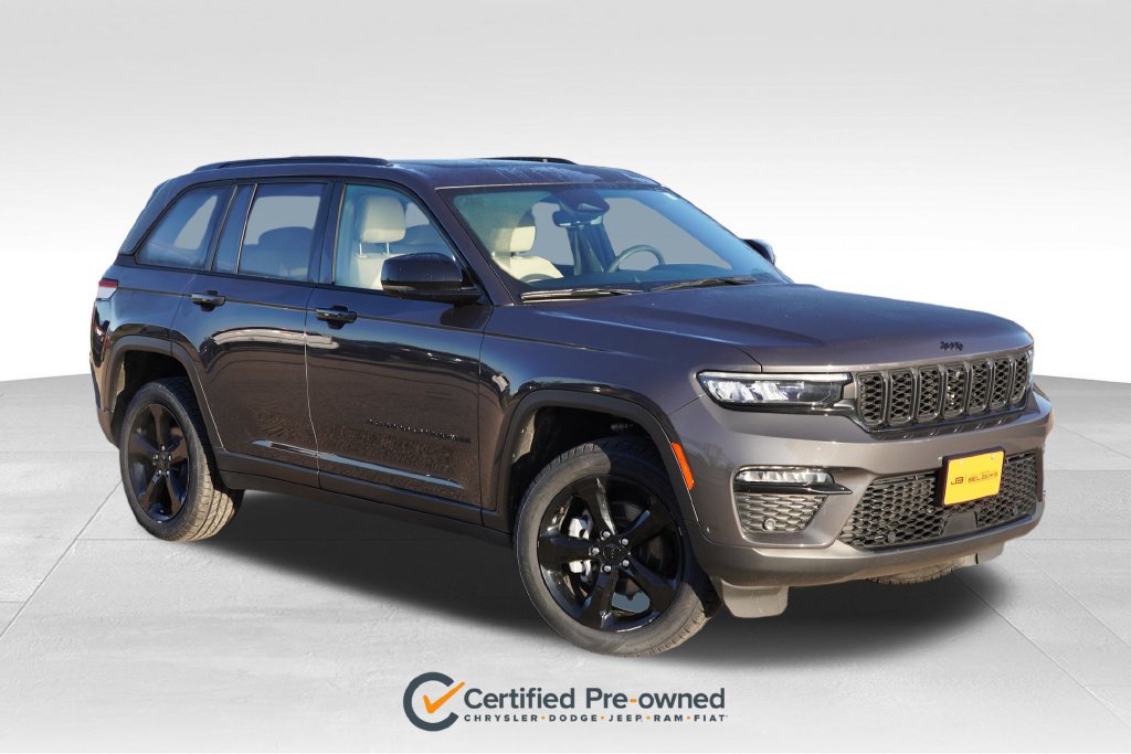 Certified 2025 Jeep Grand Cherokee Limited w/ Luxury Tech Group II AWD/4WD image 1