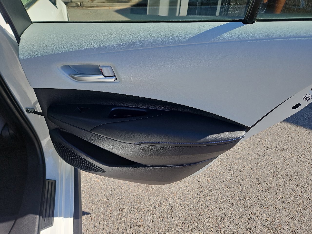 Used 2021 Toyota Corolla SE image 18