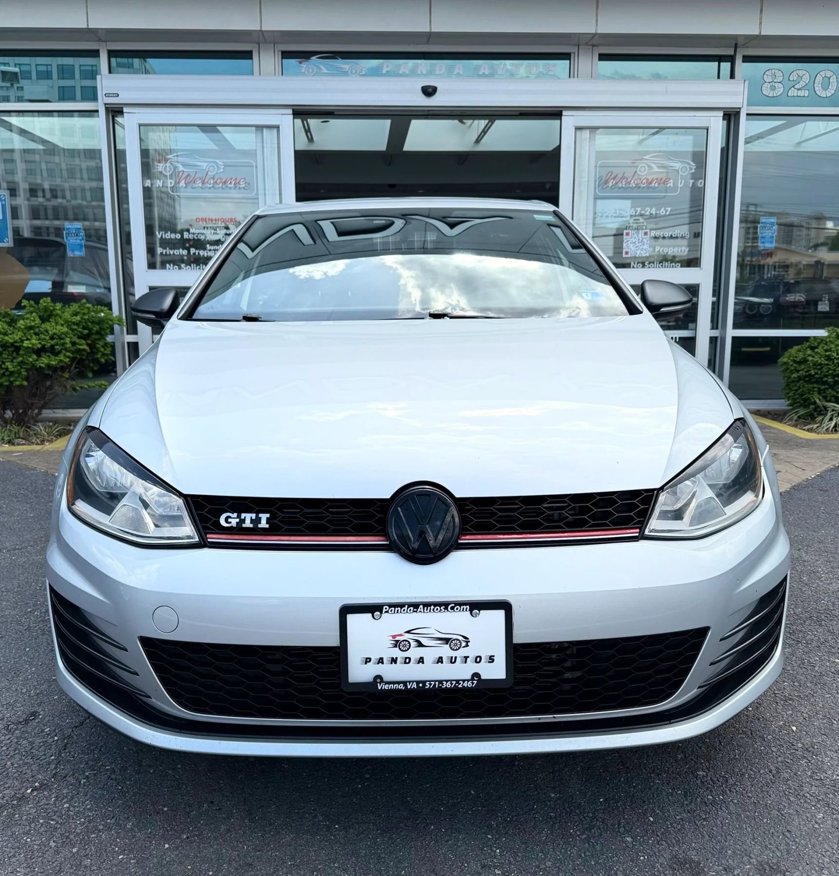 Used 2016 Volkswagen GTI S FWD image 2