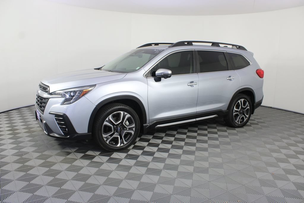 Used 2022 Subaru Ascent Premium w/ Convenience Package AWD/4WD image 2