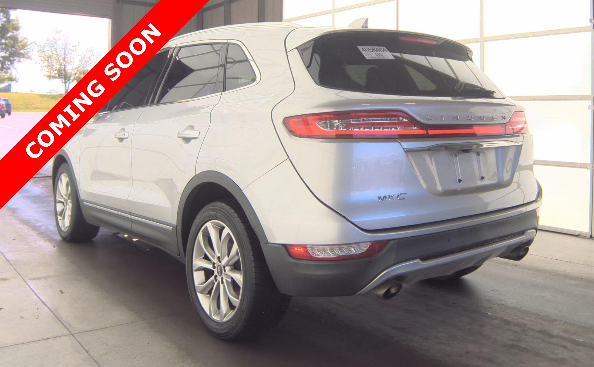Used 2019 Lincoln MKC Select w/ Select Plus Package FWD image 5