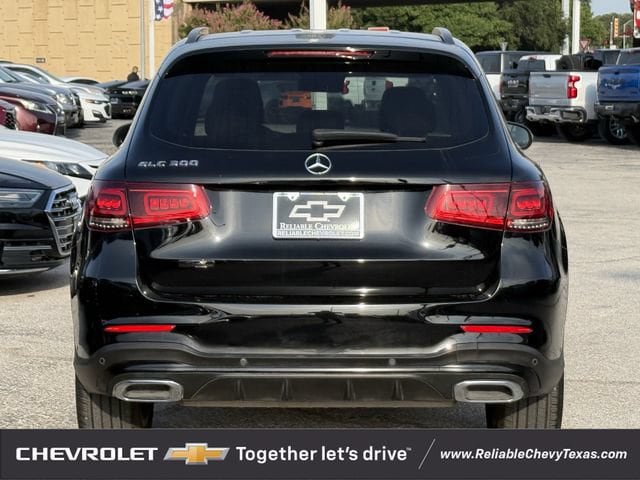 Used 2022 Mercedes-Benz GLC 300 image 7