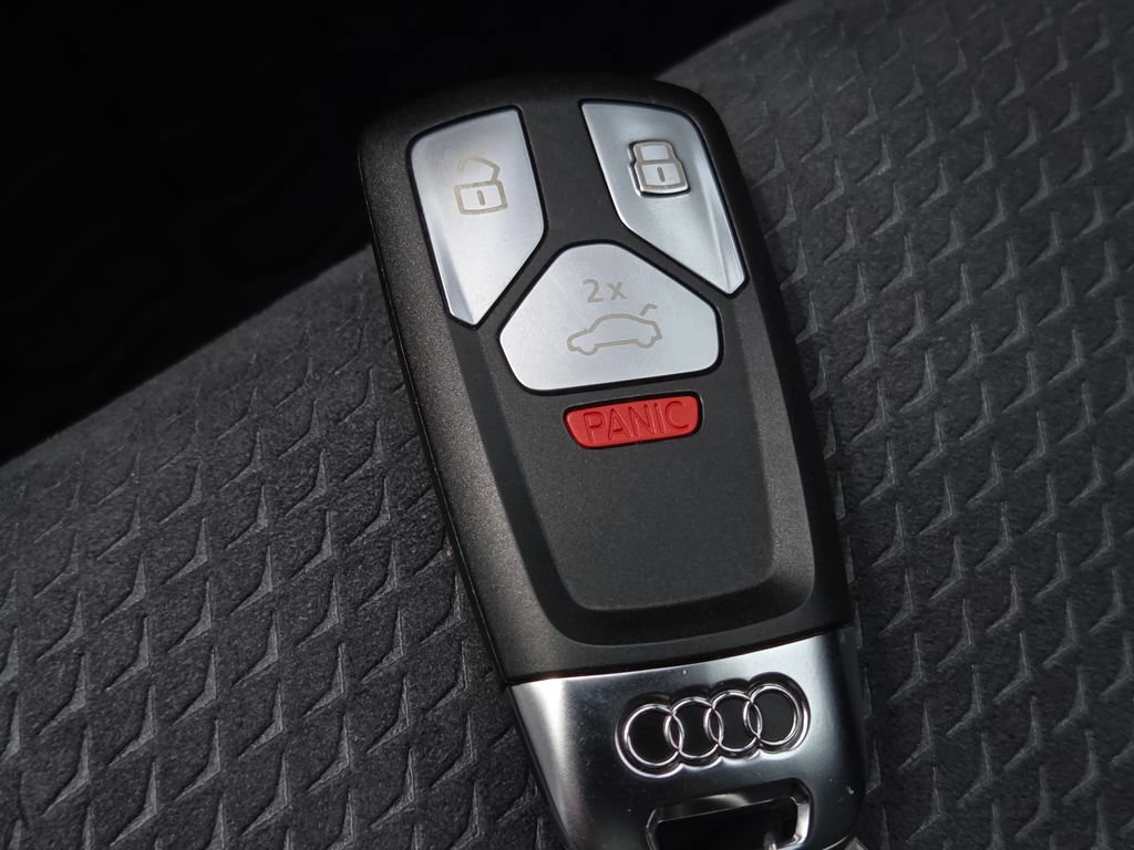 Certified 2024 Audi Q5 e Premium Plus AWD/4WD image 35