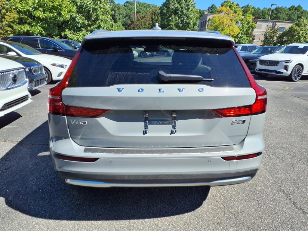 New 2026 Volvo V60 B5 Cross Country Plus w/ Protection Package Premier image 4