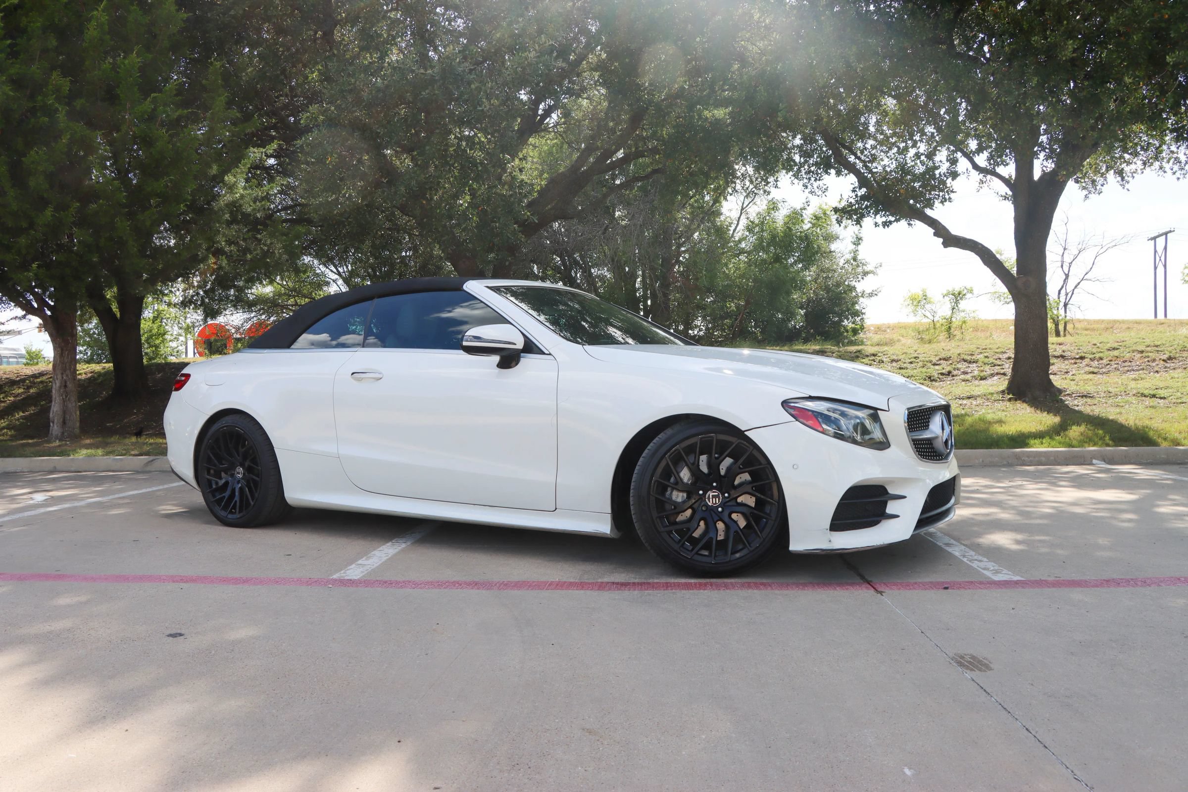 Used 2018 Mercedes-Benz E 400 Cabriolet w/ Premium 2 Package (Q02) image 9