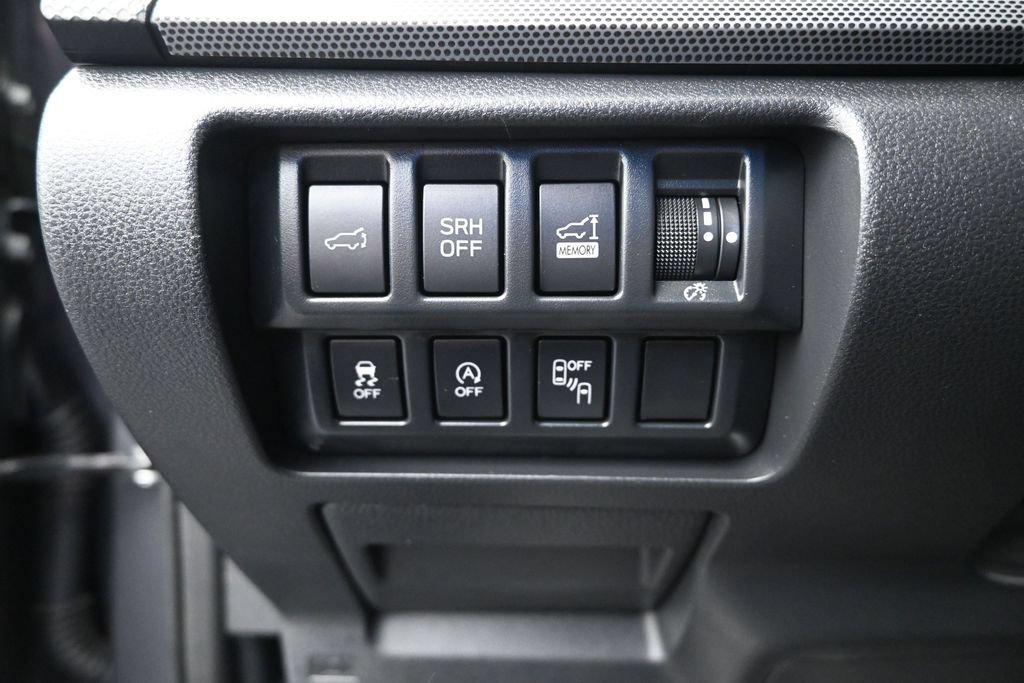 Used 2021 Subaru Forester Limited AWD/4WD image 17