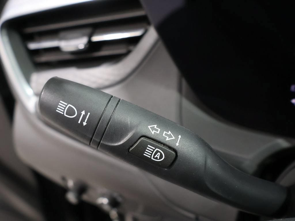 Used 2024 Buick Encore GX Sport Touring AWD/4WD image 32