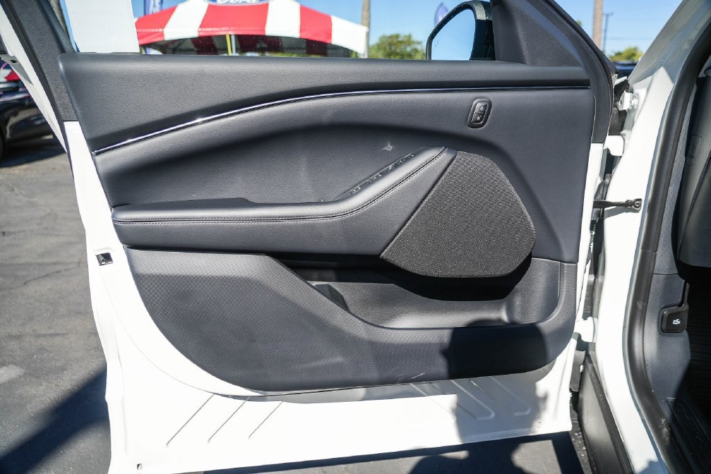 New 2026 Ford Mustang Mach-E Select RWD image 21