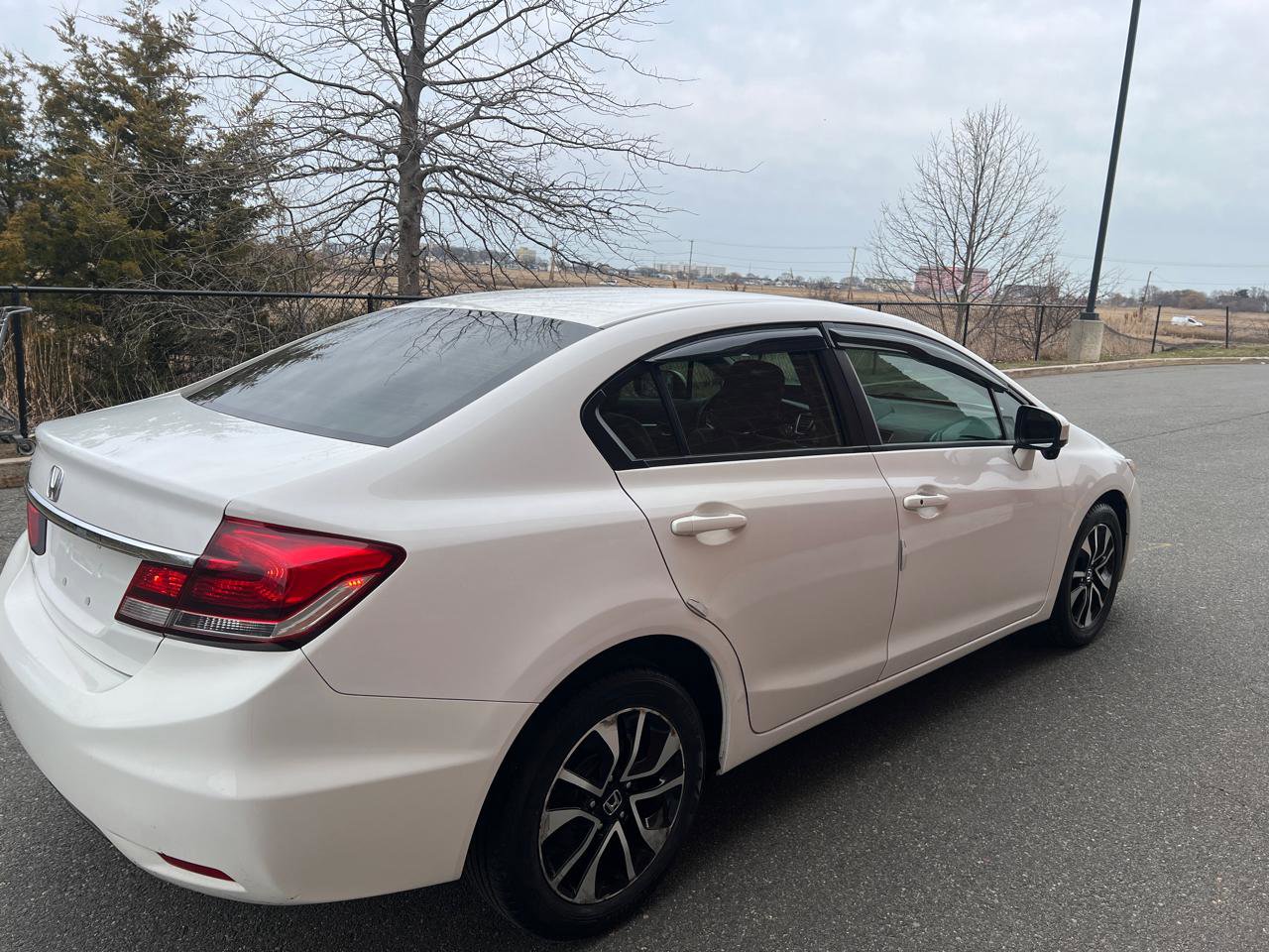Used 2015 Honda Civic EX image 8