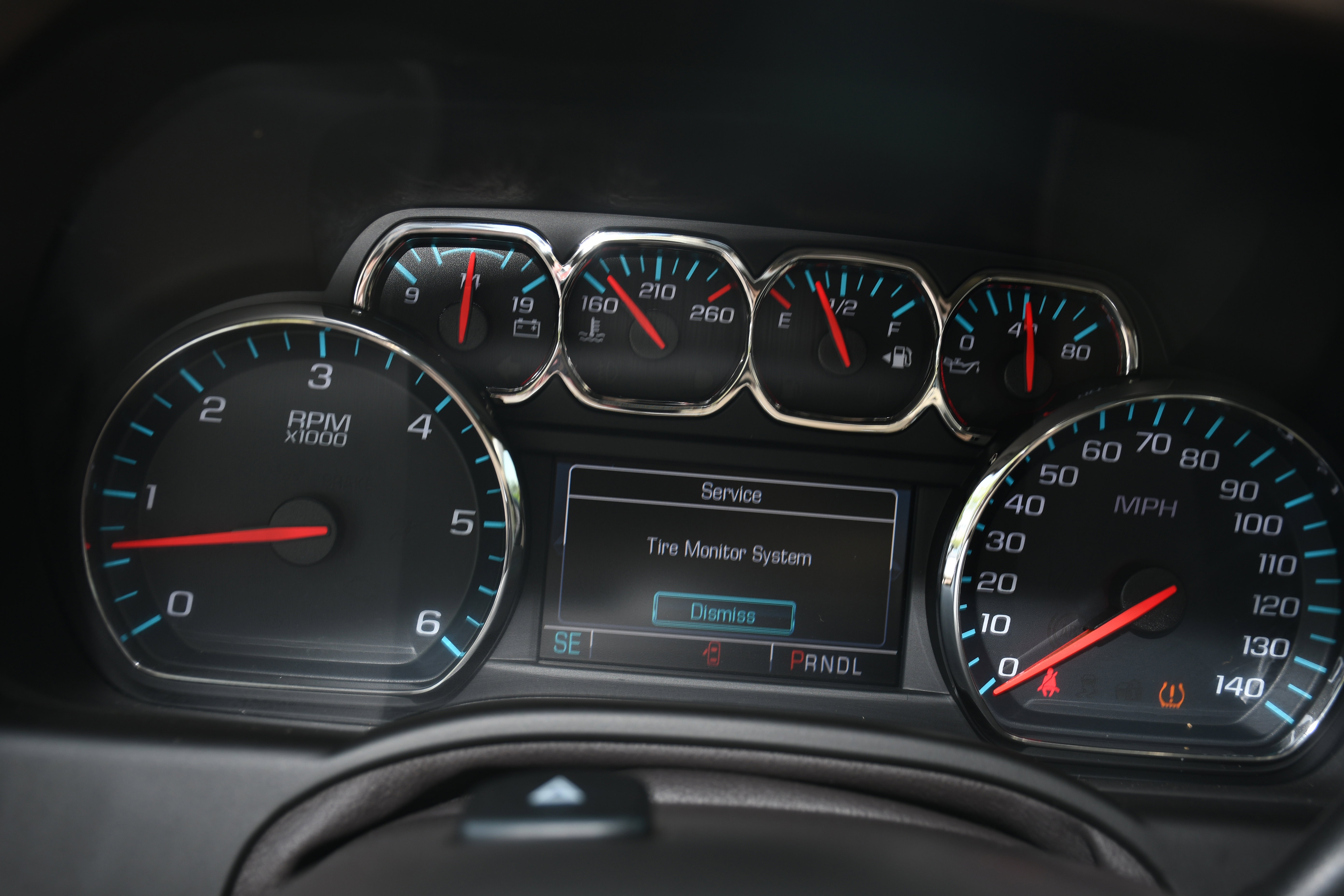 Used 2018 GMC Yukon SLT w/ Open Road Package RWD image 15
