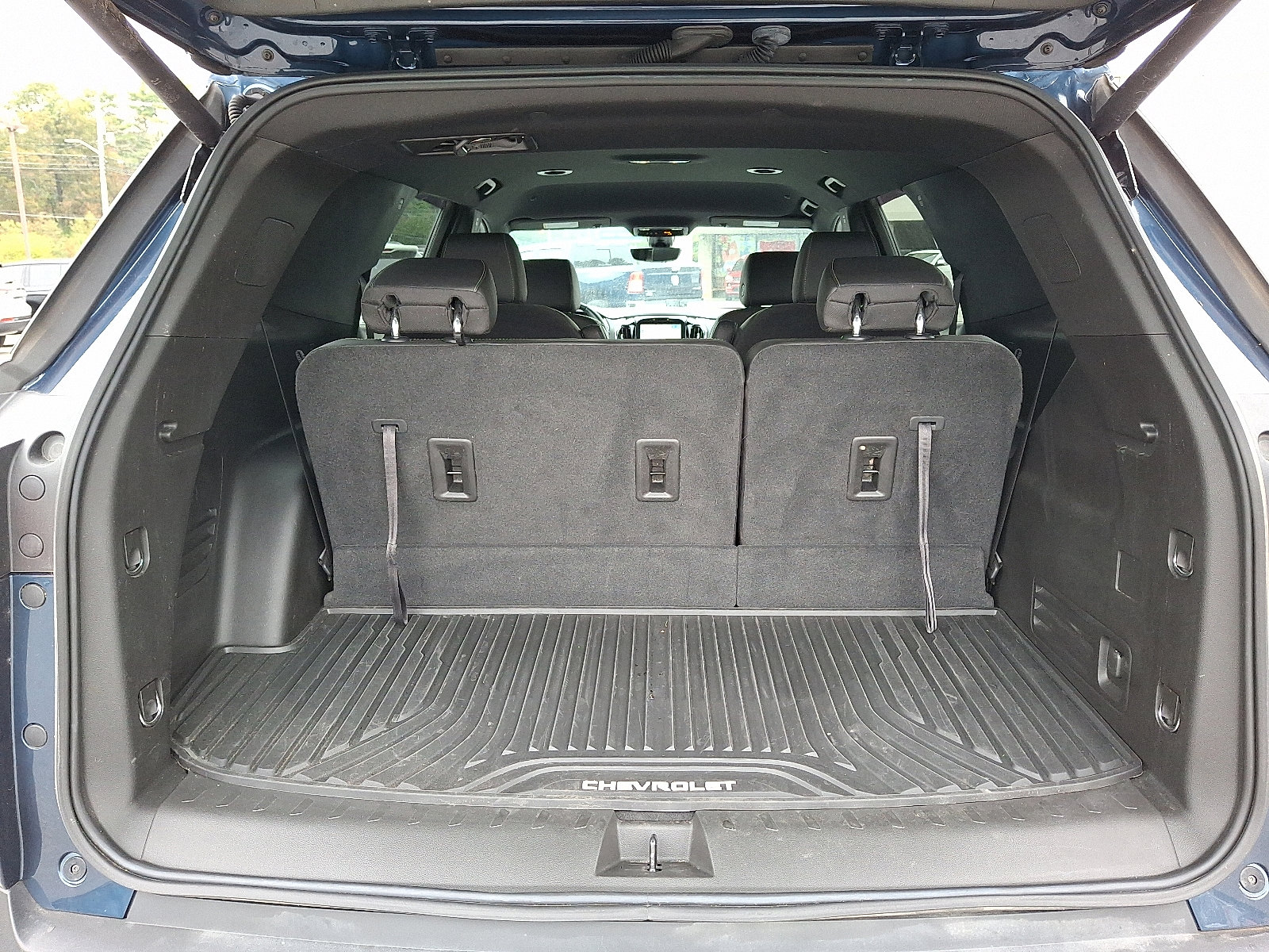 Used 2023 Chevrolet Traverse LT w/ LT Premium Package image 29