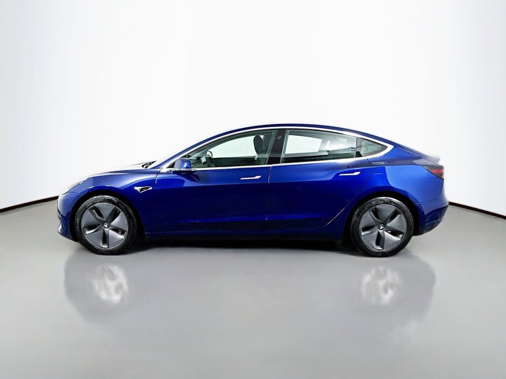Used 2018 Tesla Model 3 Long Range image 2