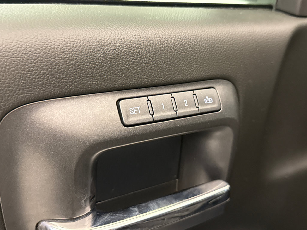 Used 2018 Chevrolet Silverado 1500 LTZ w/ Texas Edition AWD/4WD image 20