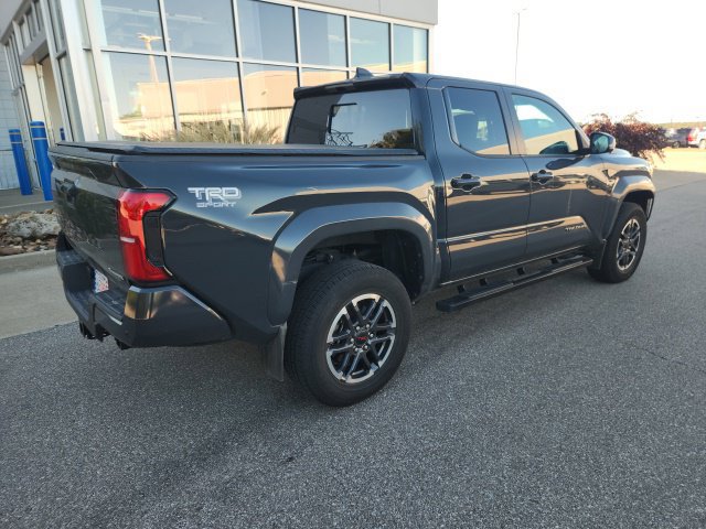 Used 2024 Toyota Tacoma TRD Sport w/ TRD Sport Upgrade Package AWD/4WD image 16