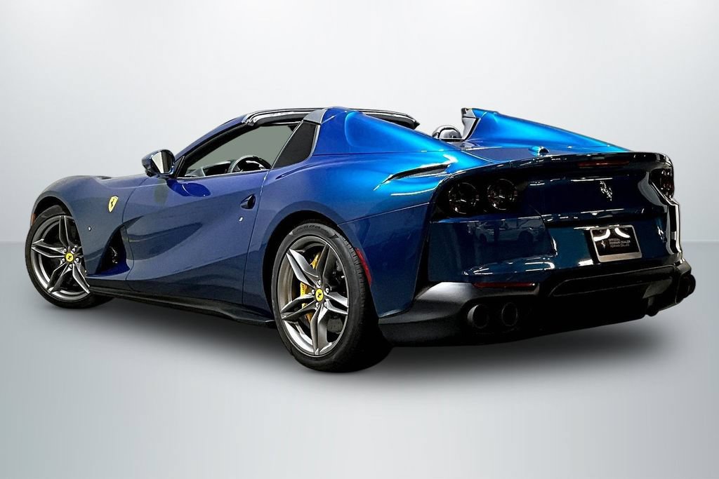 Used 2023 Ferrari 812 GTS RWD image 5