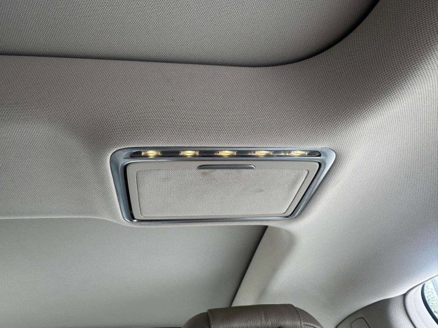 Used 2017 Mercedes-Benz S 550 Sedan image 50
