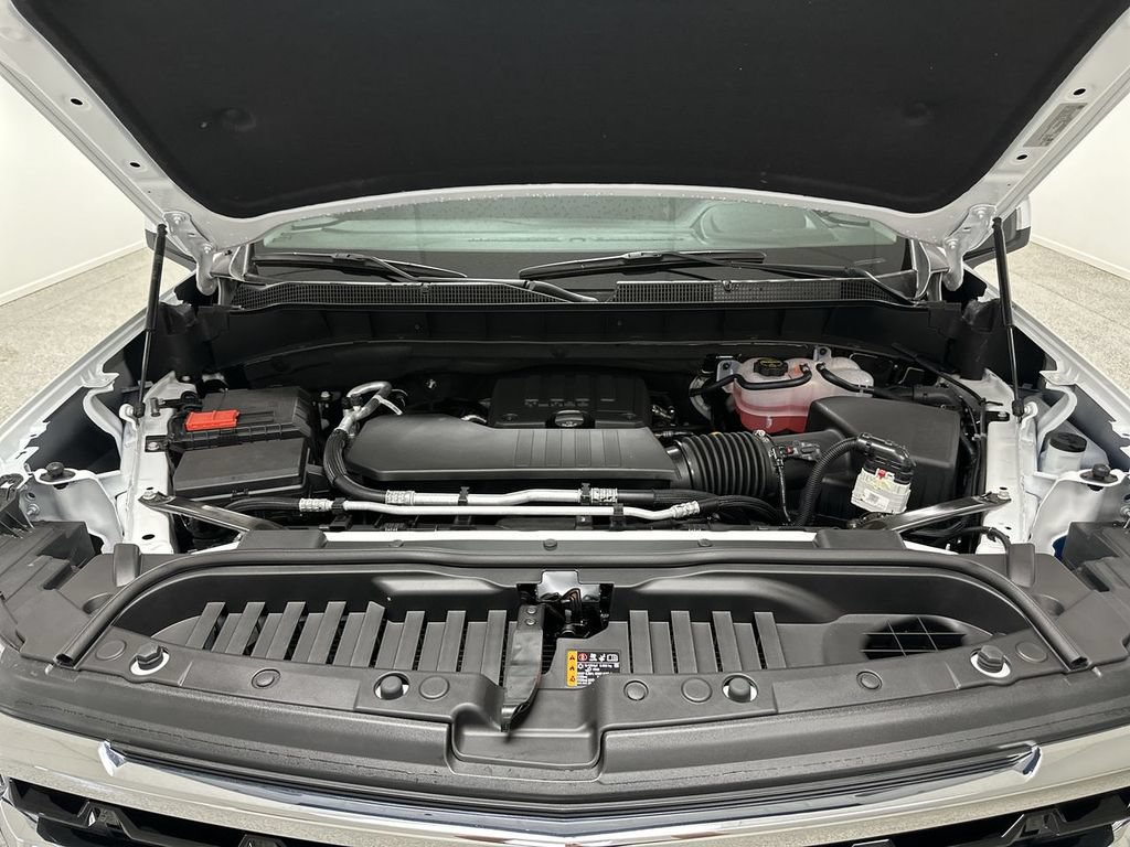 New 2026 Chevrolet Silverado 1500 LT AWD/4WD image 17