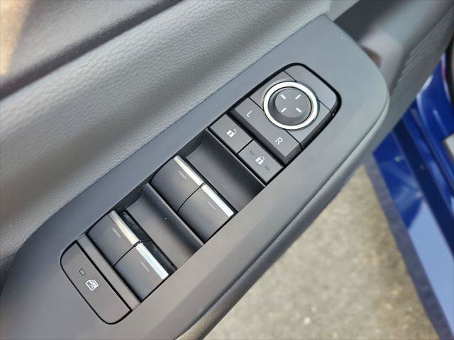 Certified 2026 Toyota Prius XLE FWD image 12