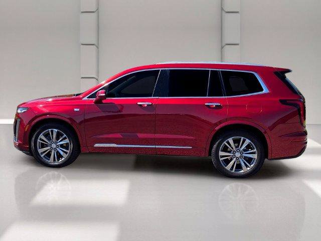 Used 2022 Cadillac XT6 Premium Luxury FWD image 2