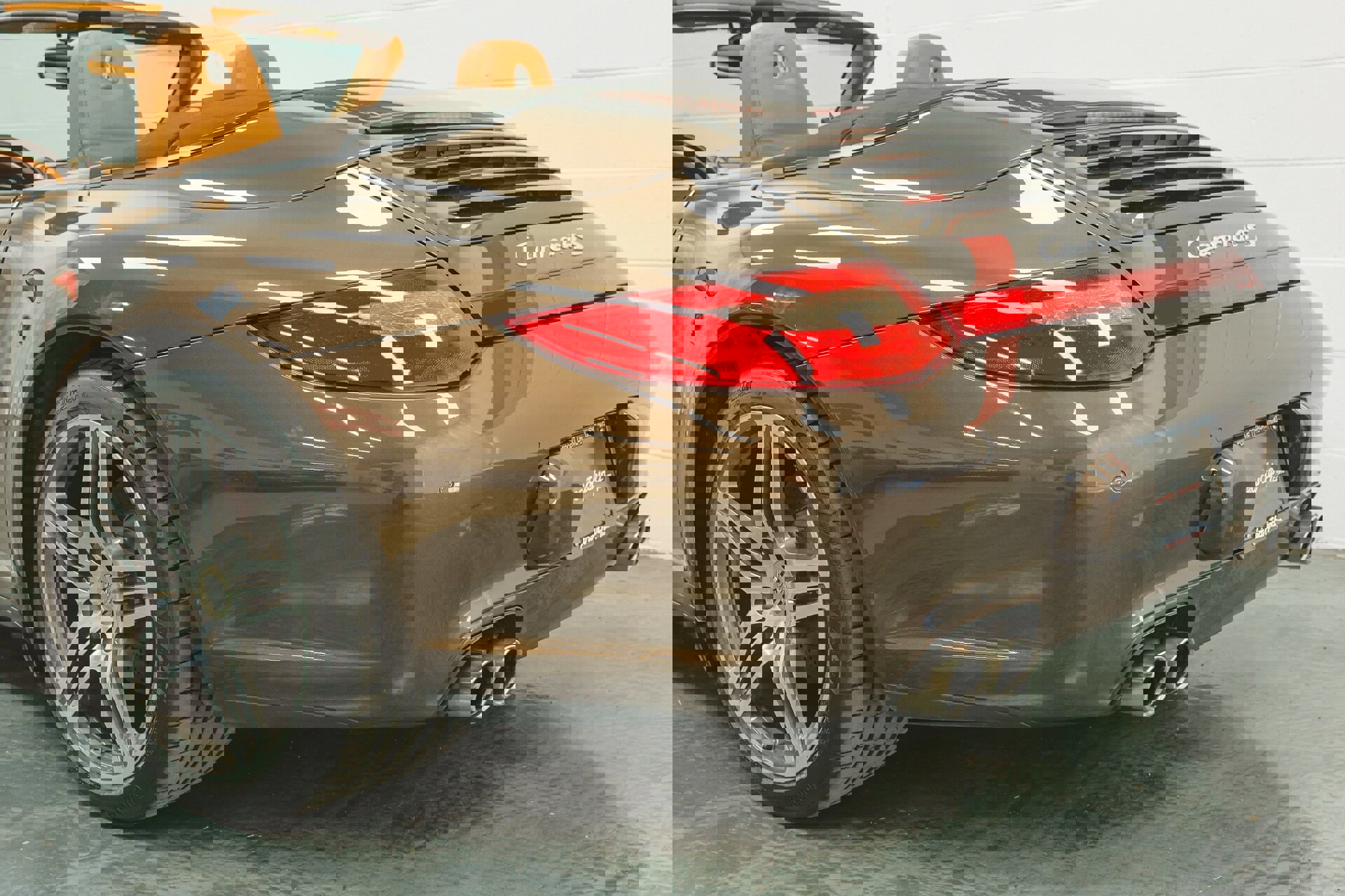 Used 2009 Porsche 911 Carrera 4S image 16