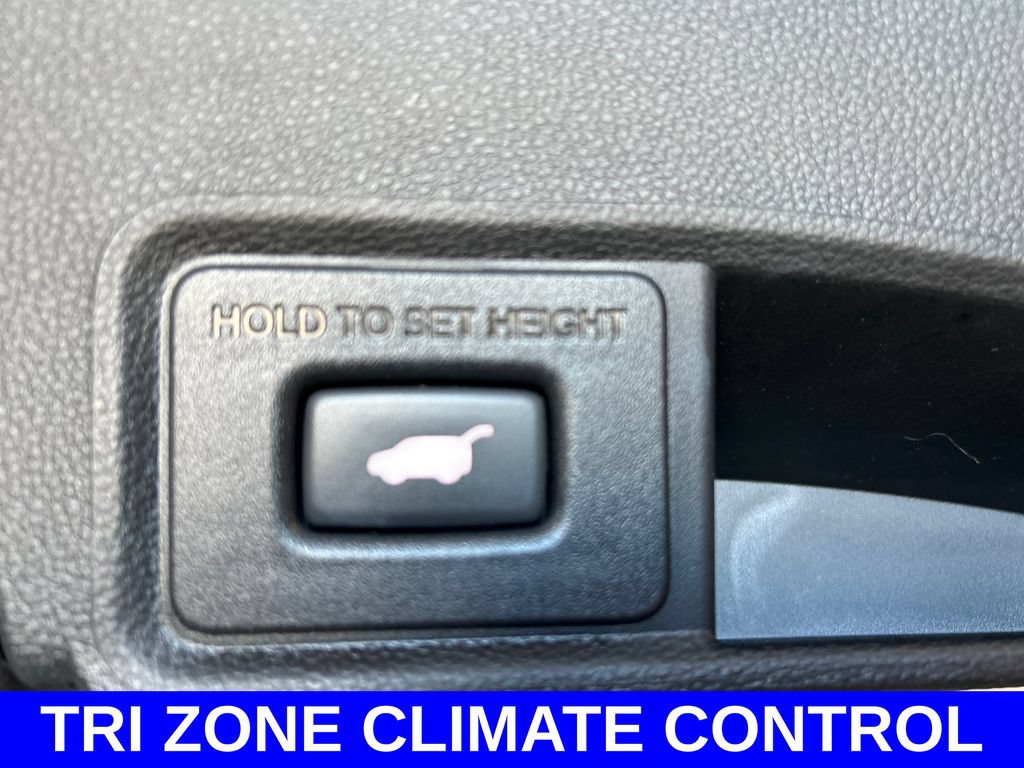 Used 2023 Acura RDX w/ Advance Package AWD/4WD image 18