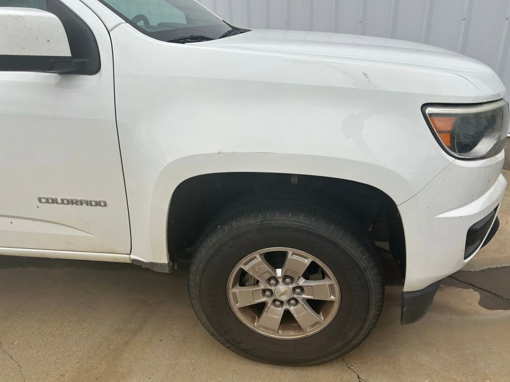 Used 2020 Chevrolet Colorado W/T w/ WT Convenience Package RWD image 2