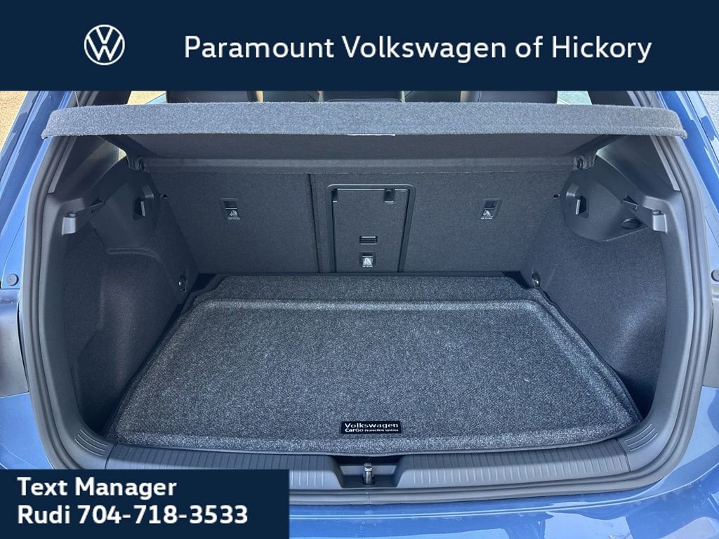 New 2026 Volkswagen GTI SE image 11