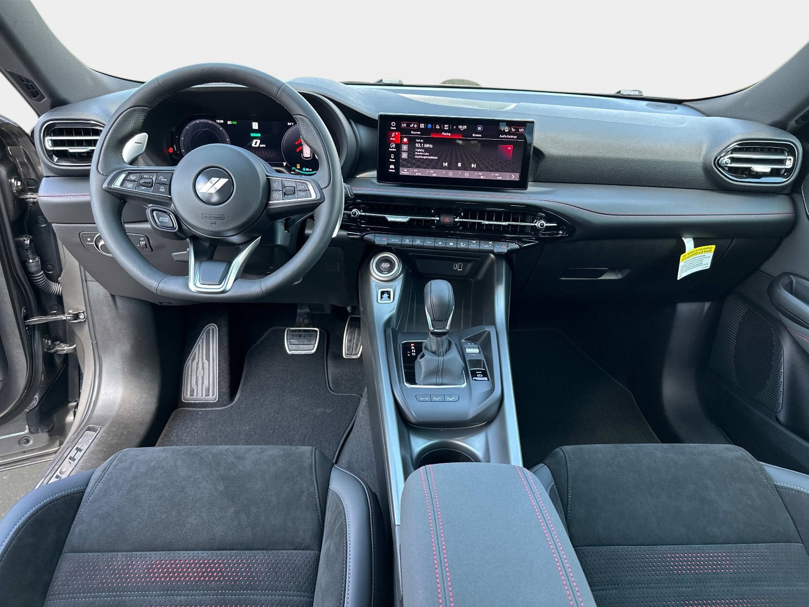 New 2025 Dodge Hornet R/T w/ Track Pack image 16