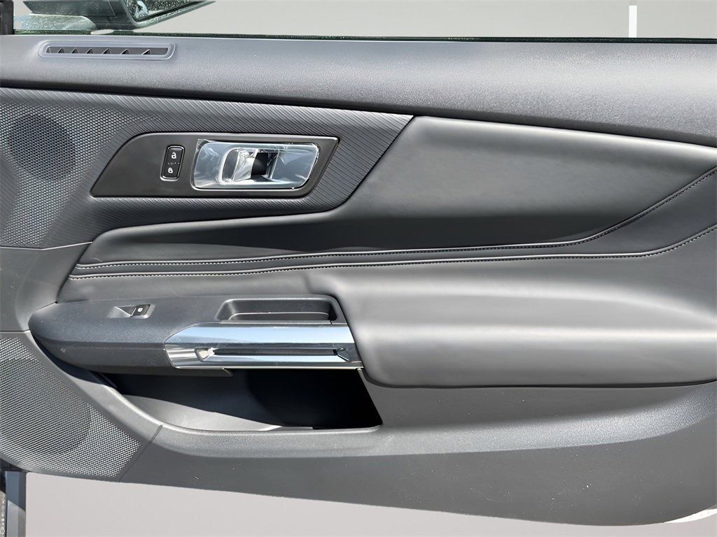 New 2025 Ford Mustang Premium image 17
