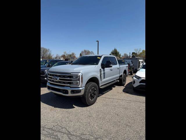 Certified 2025 Ford F250 Lariat w/ Tremor Off-Road Package AWD/4WD image 3