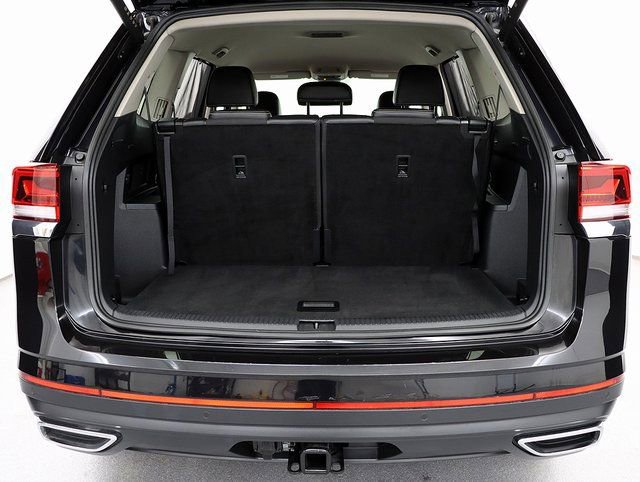 Used 2024 Volkswagen Atlas SE image 29