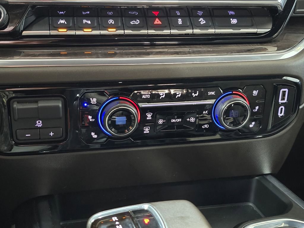 Used 2022 Chevrolet Silverado 1500 LTZ image 13