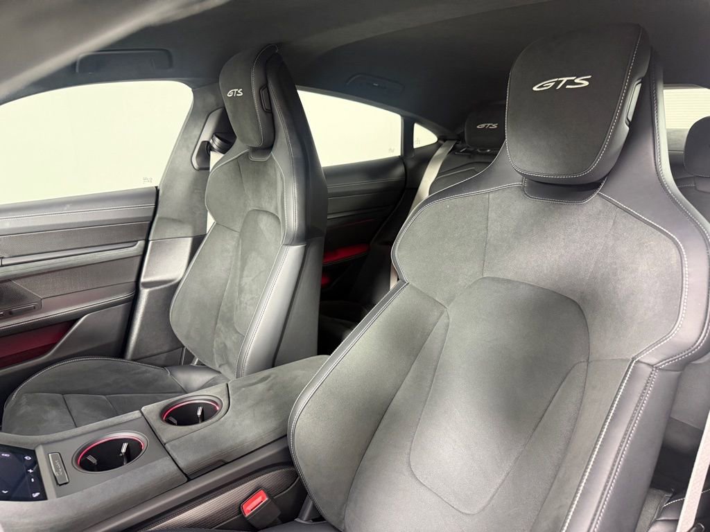 Certified 2024 Porsche Taycan GTS image 5