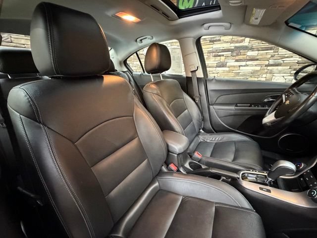 Used 2015 Chevrolet Cruze LTZ w/ Sun, Sound and Sport Package FWD image 17