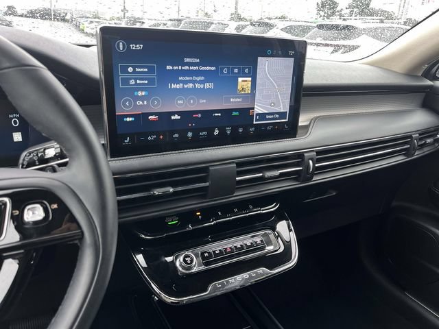 Used 2025 Lincoln Corsair FWD image 24