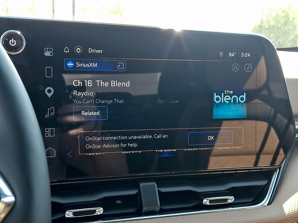 Used 2026 Chevrolet Equinox ACTIV w/ Convenience Package III image 17