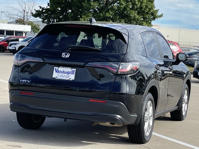 Certified 2024 Honda HR-V LX image 4
