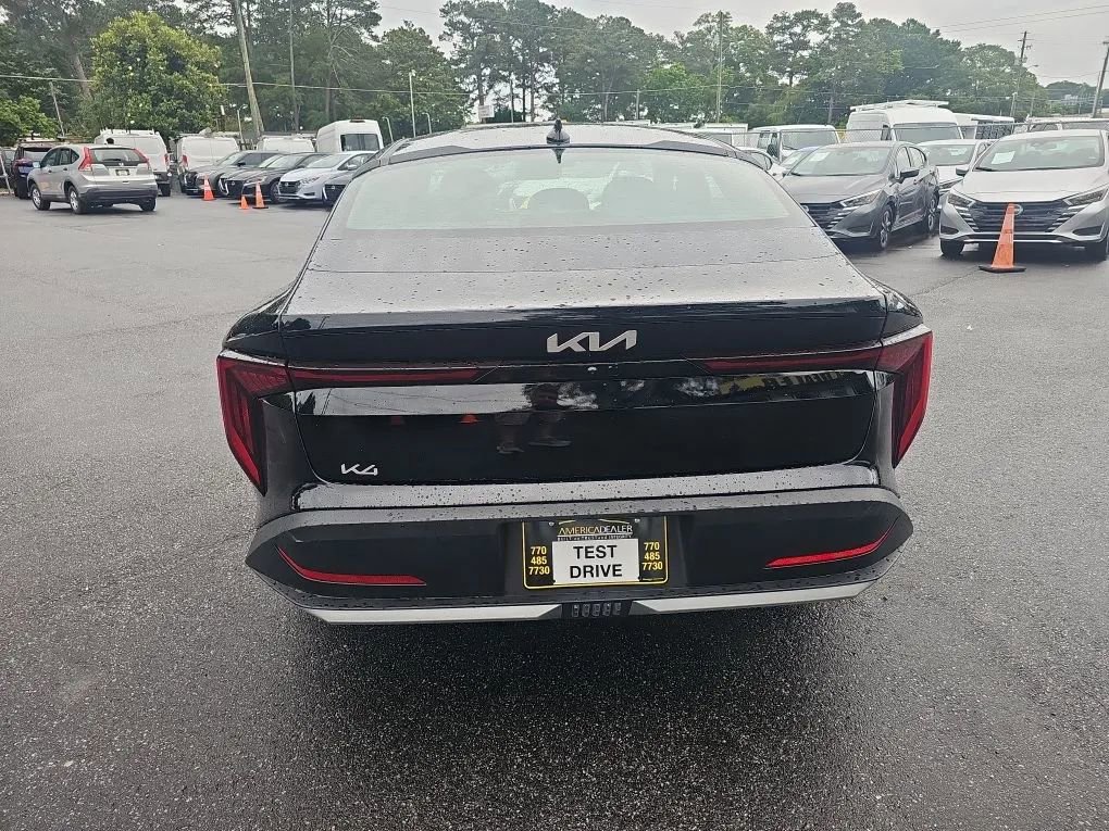 Used 2025 Kia K4 image 4