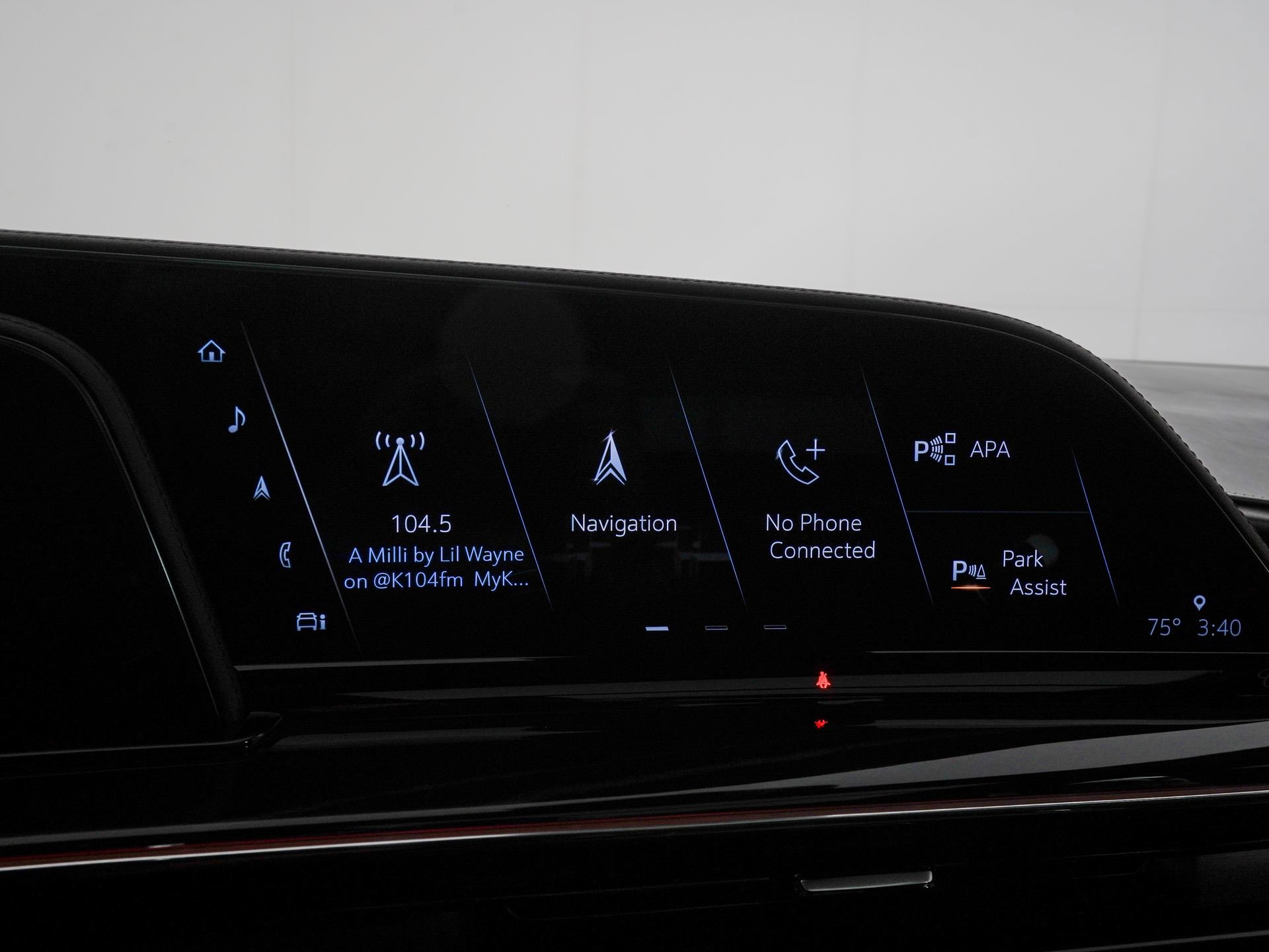 Used 2023 Cadillac Escalade V w/ LPO, ONYX Package AWD/4WD image 26
