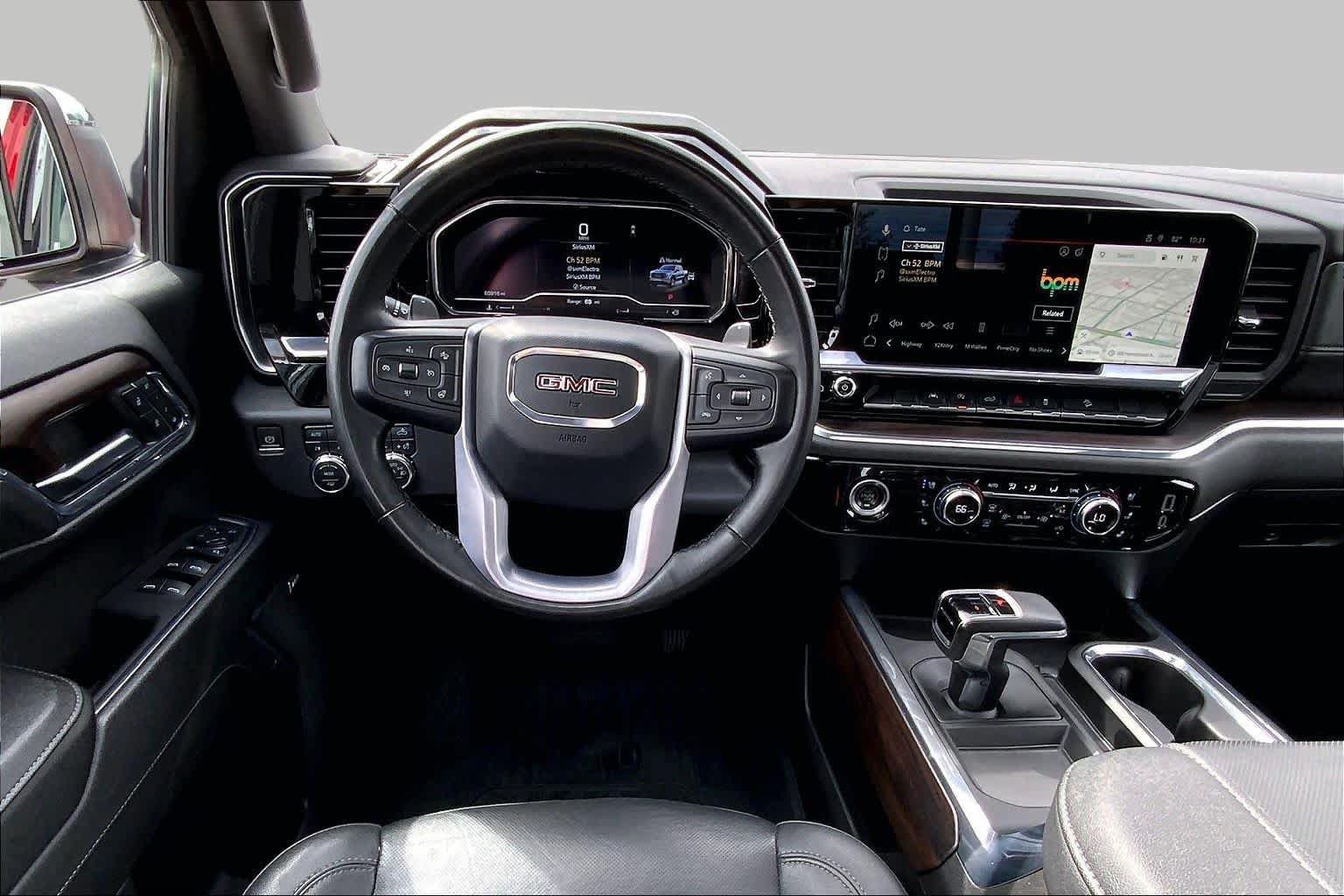 Used 2023 GMC Sierra 1500 SLT w/ SLT Premium Package AWD/4WD image 6