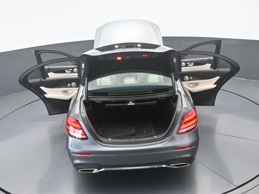 Used 2019 Mercedes-Benz E 300 image 70