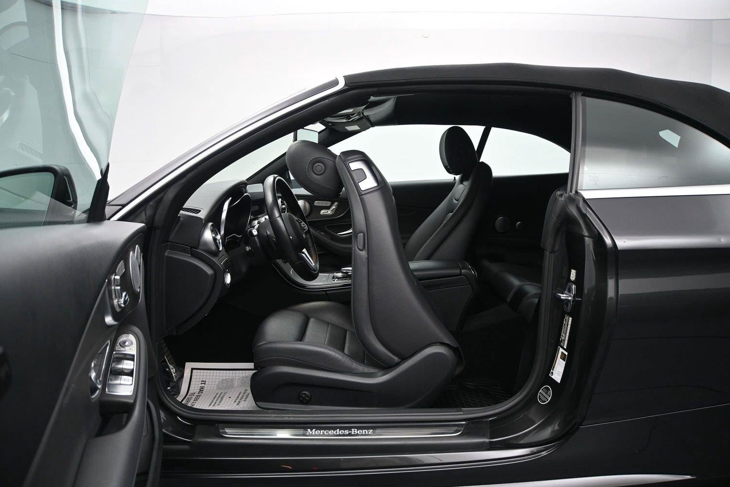 Used 2019 Mercedes-Benz C 300 4MATIC Cabriolet image 13