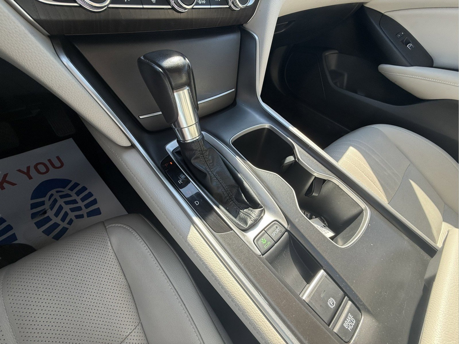 Used 2018 Honda Accord Touring image 15