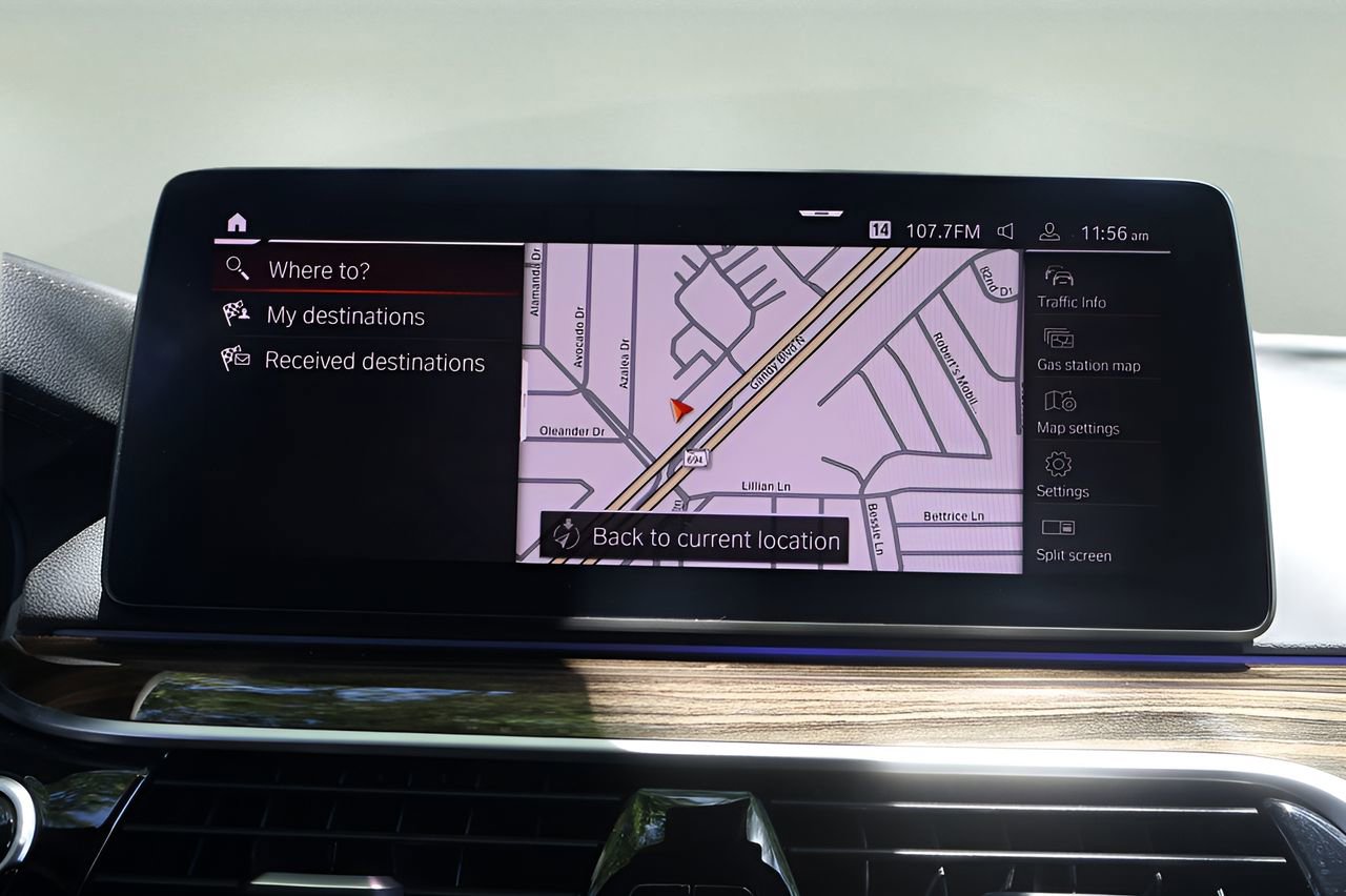 Used 2022 BMW M550i xDrive w/ Executive Package AWD/4WD image 24
