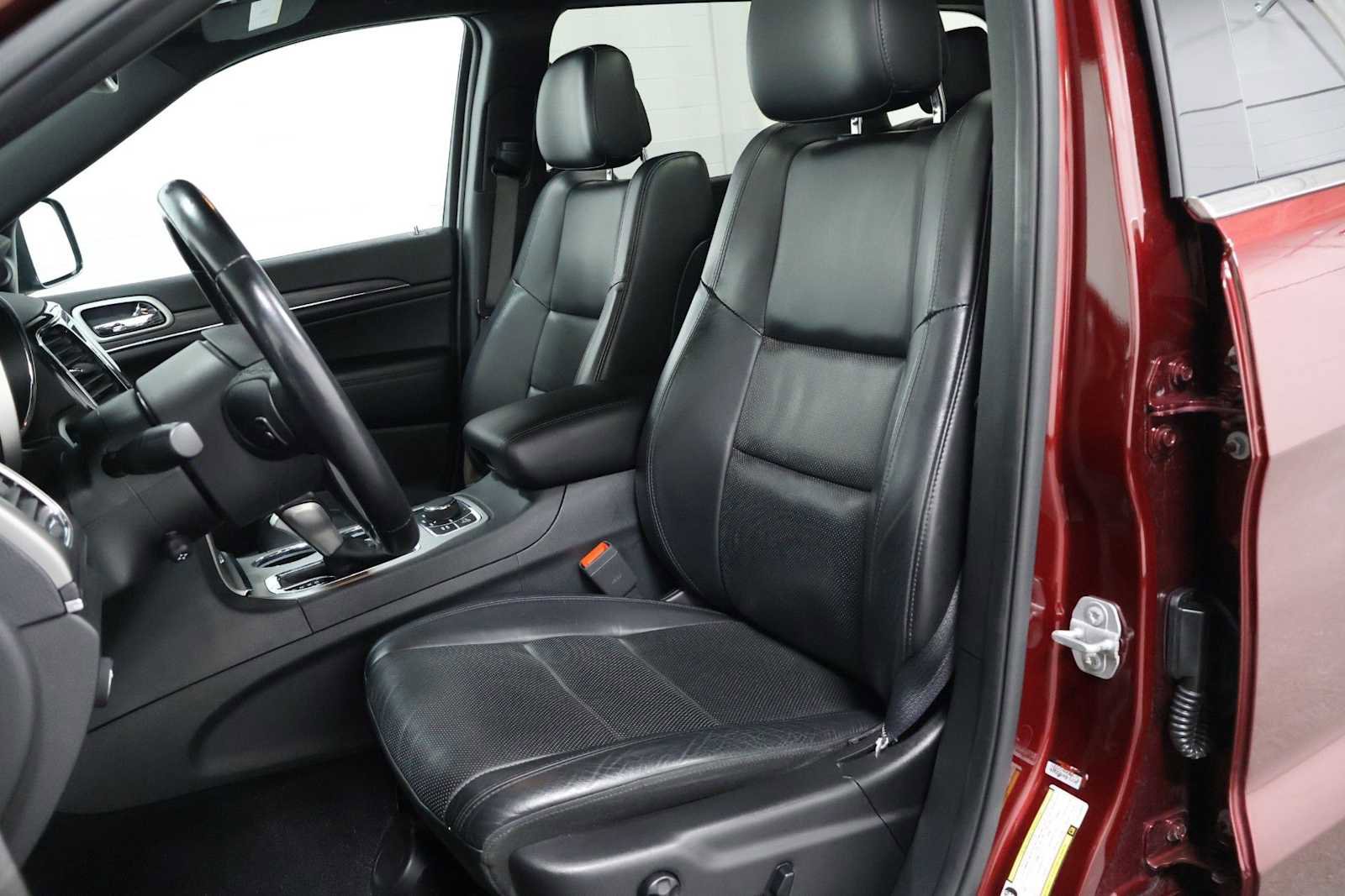 Used 2020 Jeep Grand Cherokee Limited w/ Luxury Group II AWD/4WD image 5