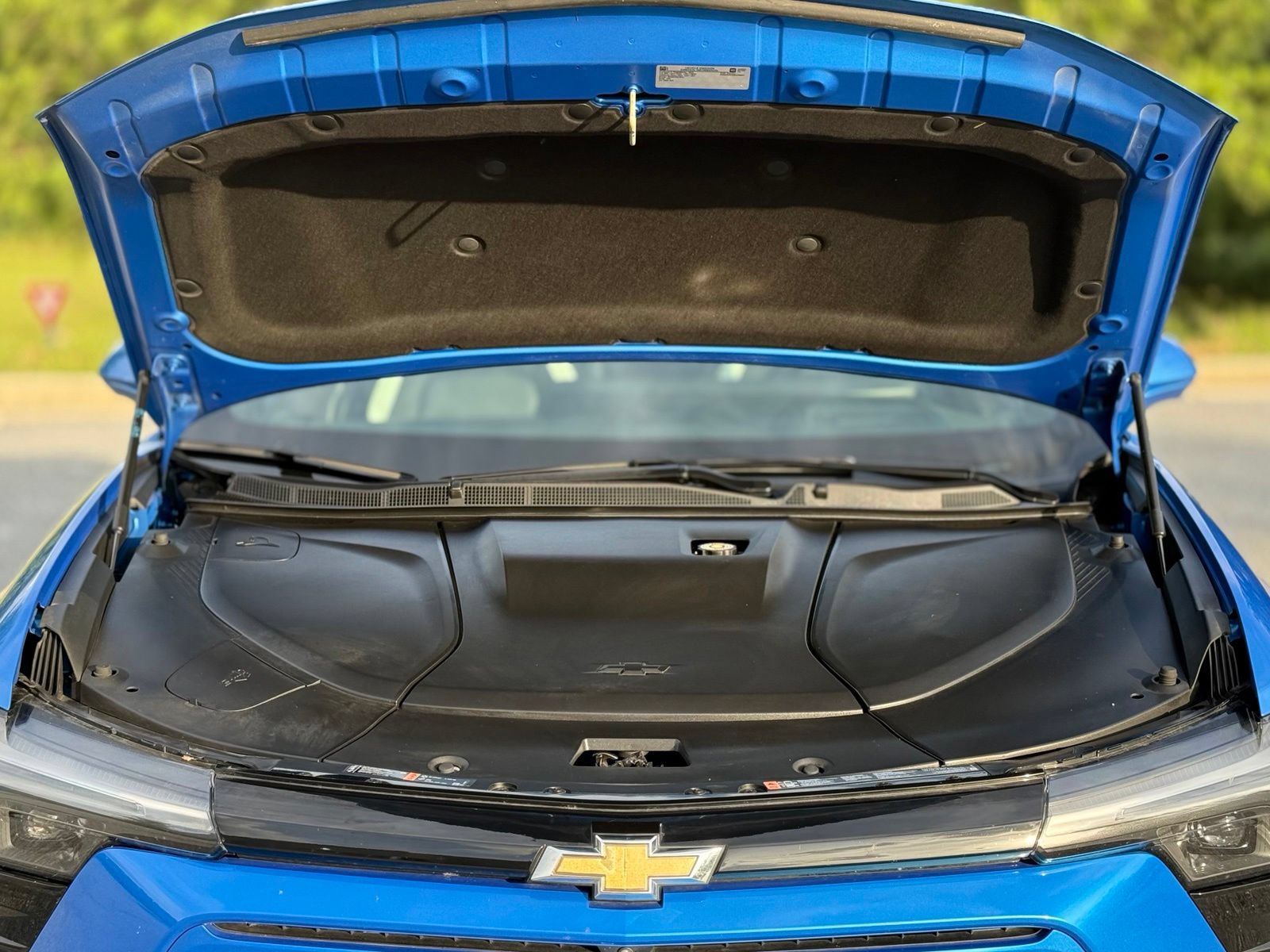 Used 2024 Chevrolet Blazer EV LT AWD/4WD image 49