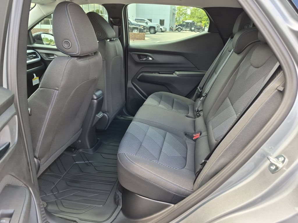 New 2027 Chevrolet Bolt LT w/ Comfort Package FWD image 28